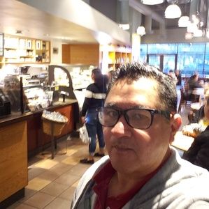 Meet your Posher, Juan